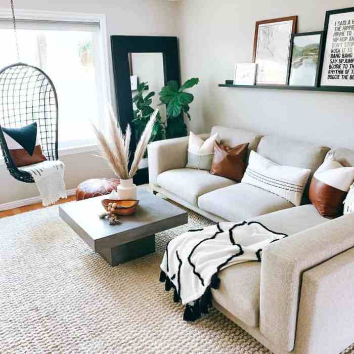 How to decorate living room on budget