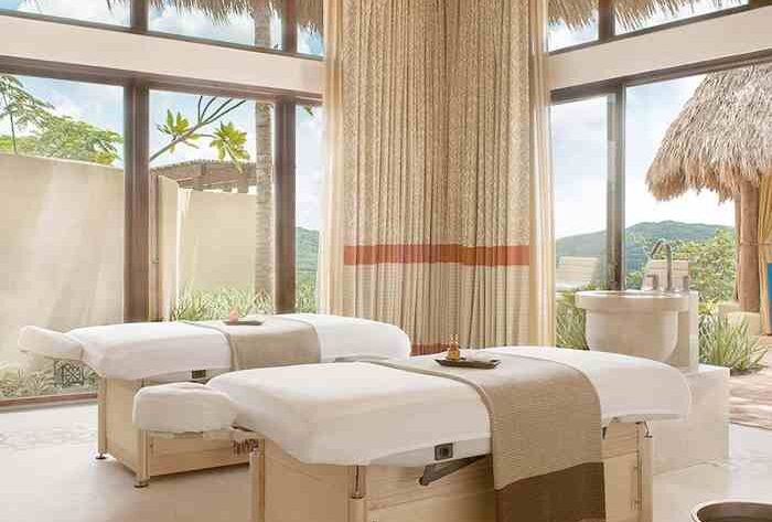 How to decorate a massage treatment room