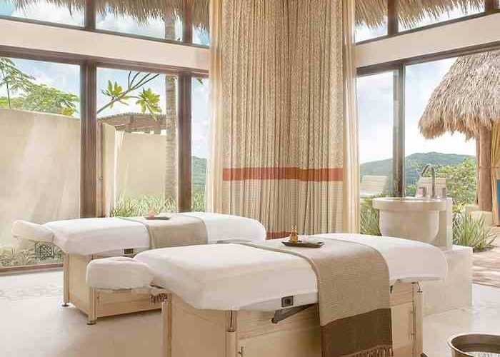 How to decorate a massage treatment room