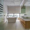 Desain Interior Kamar Mandi Minimalis Modern